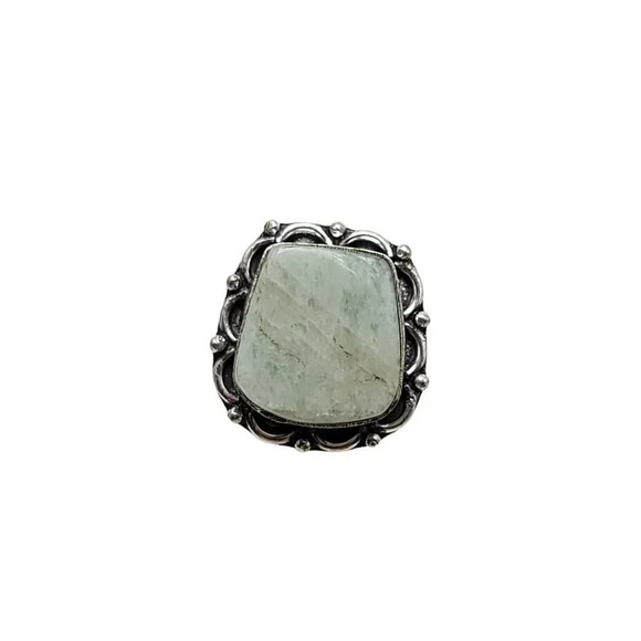 Light Green Tourmaline Polished Silver Plated Vintage Ring Size 8.25 - Picture 1 of 6